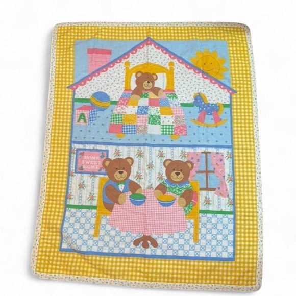 The Unbranded Brand Other - Vintage 90s Teddy Bear Kids Quilt 34"x43.5"